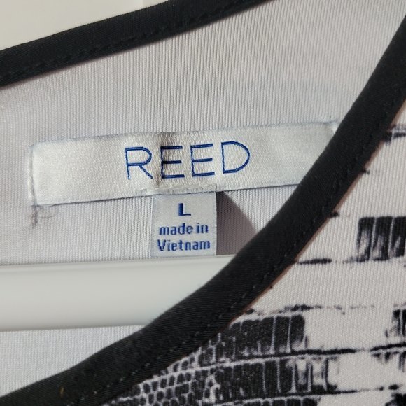 Reed Abstract Animal print sleeveless scoop neck mini dress size large - Picture 3 of 10